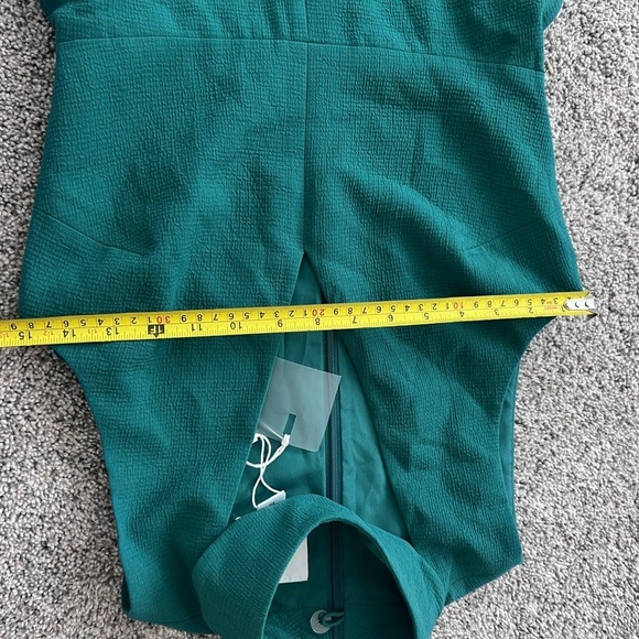 NWT! C/Meo Collective Sample Women’s Green Sleeveless Back Zip Maxi Dress Size S - Picture 3 of 7